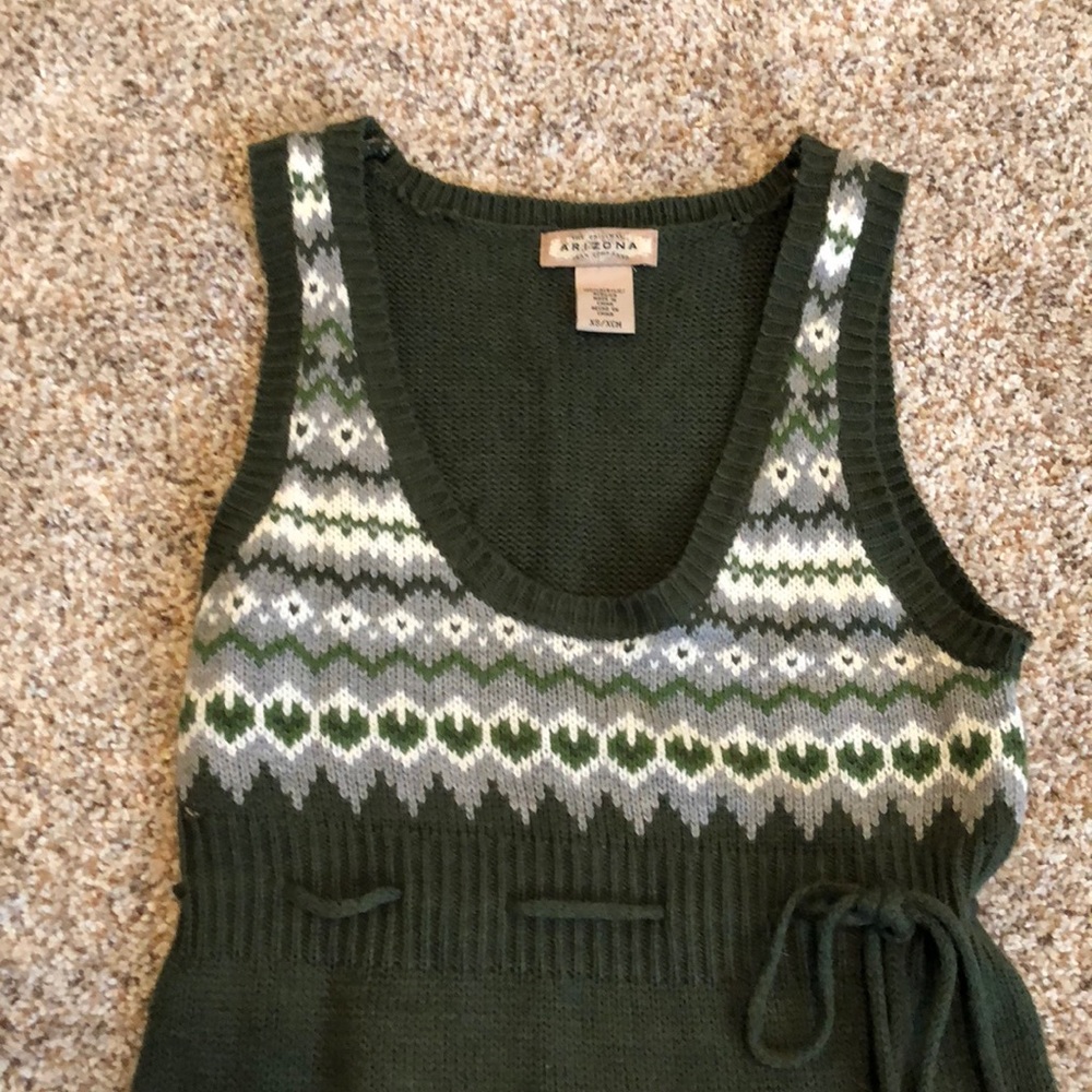 Sweater - Picture 2 of 3